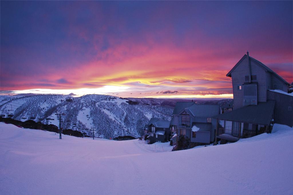 Eagles Nest Villa Mount Hotham Room photo